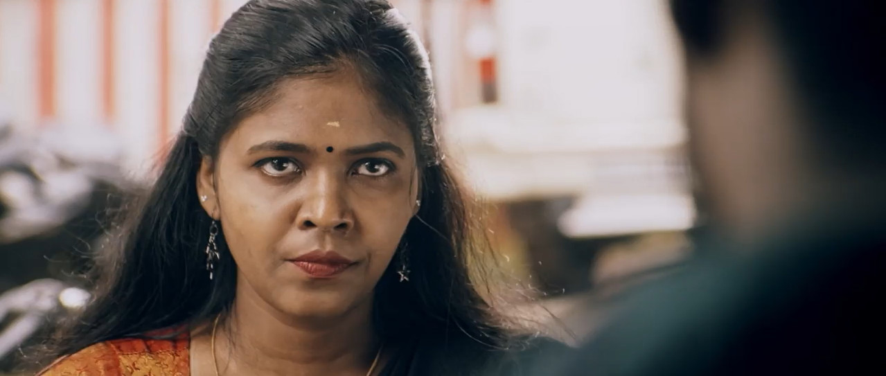 Iravin Vizhigal 2025 WebRip [Tamil] 480p 720p ESub Screenshot