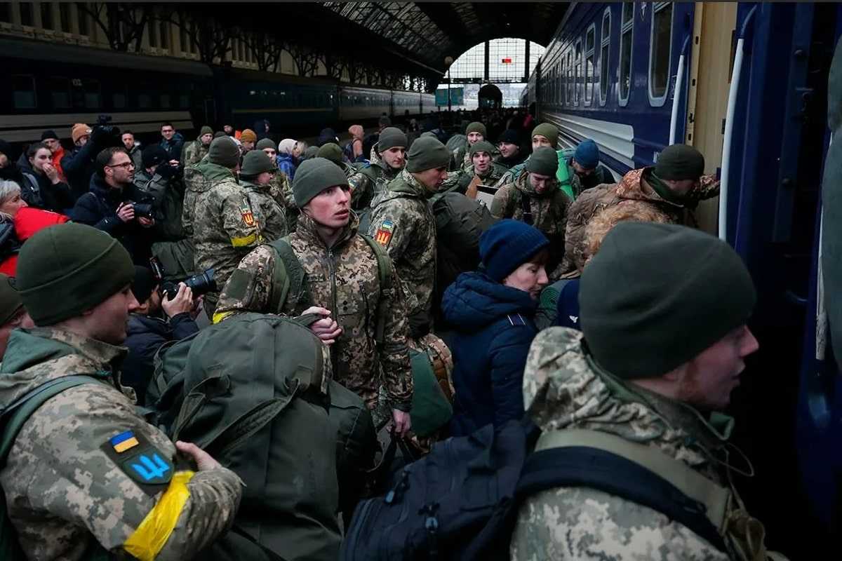 Rusijoje savanoriu daug, okrainoje-nulis