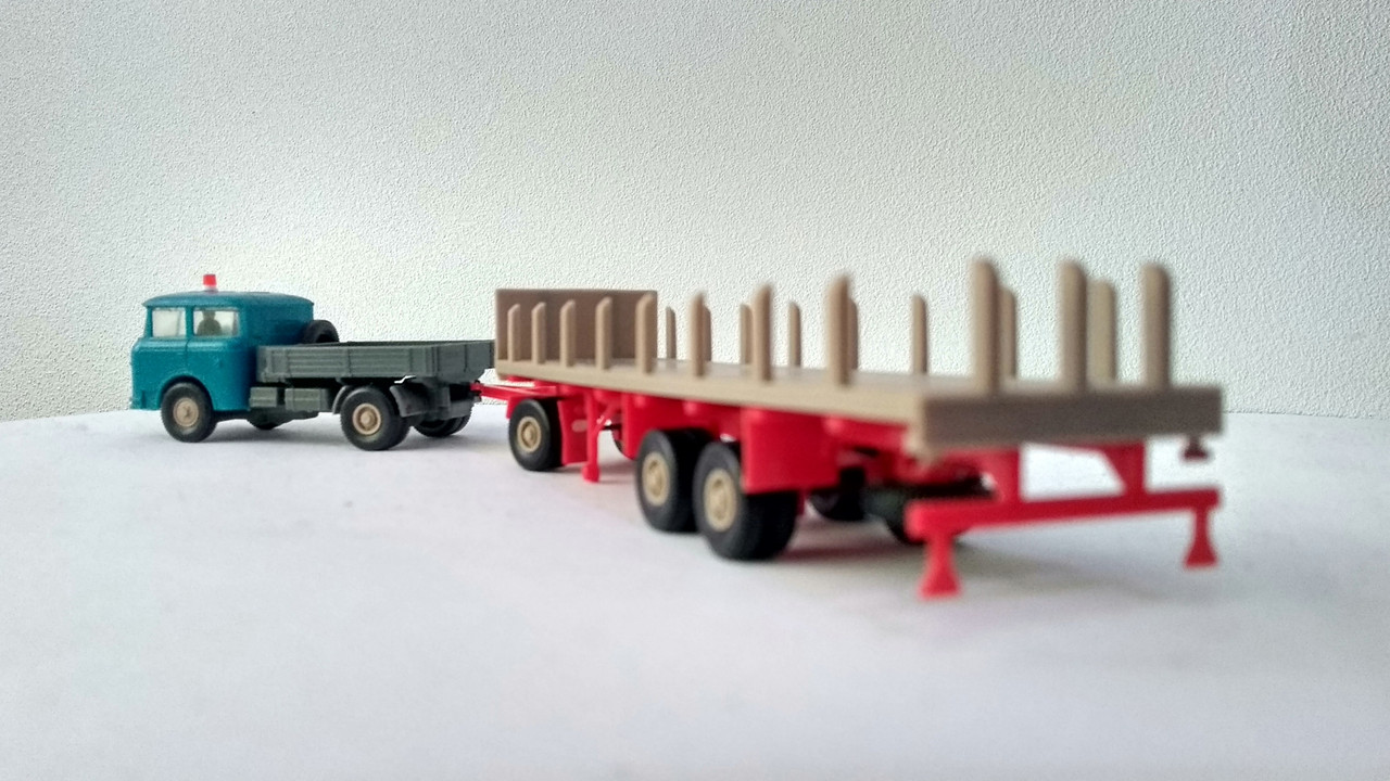 Mach (2563)