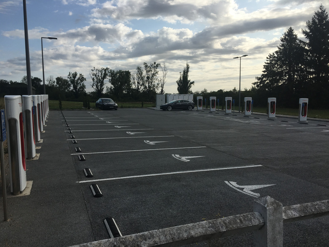 E45B8A69-50C0-4317-8E3F-7191B8FF99FD