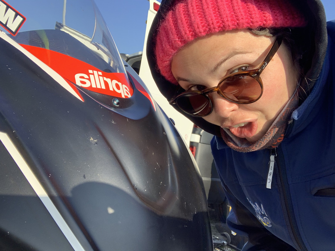 8628D810-CE3E-470B-9573-A4DD735F9810