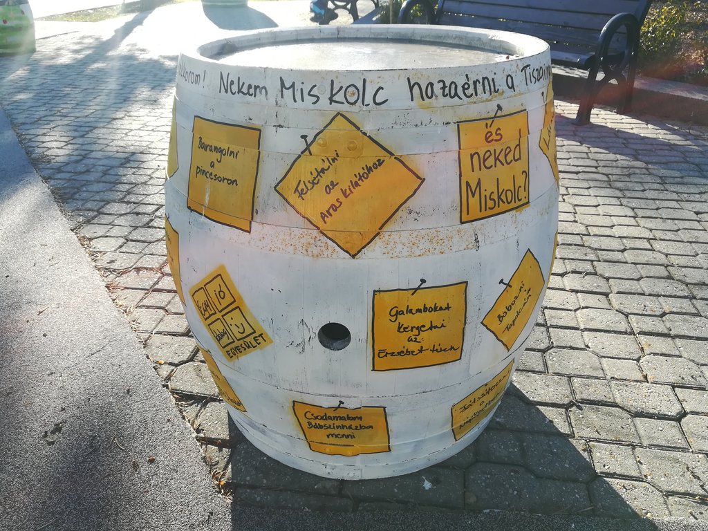 Kép