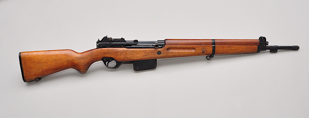 F Naf R49 FN-49 Una nueva edición de Wayne Johnson