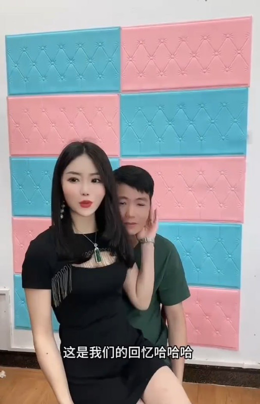 1 1987烧烤老板娘张丽华疑似准备复出 经典之作红板凳三部曲再现江湖 (5)