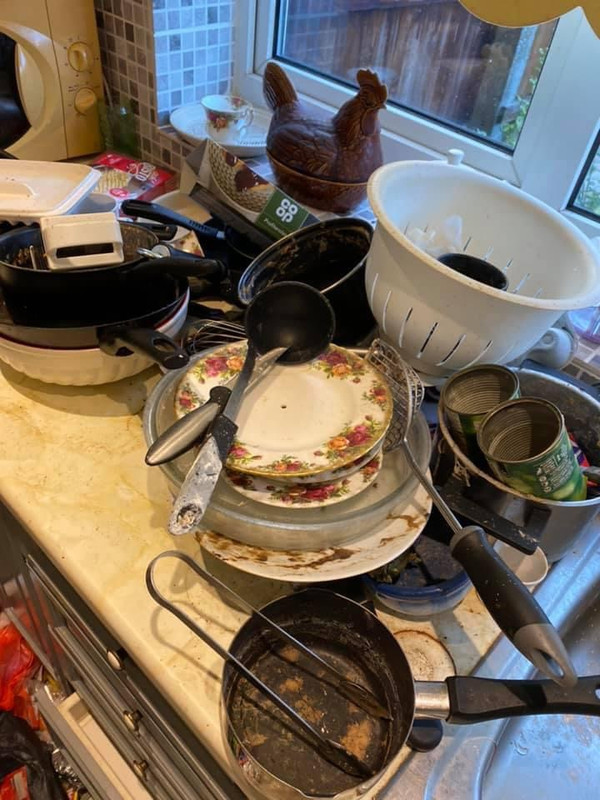 E805F115-3F64-4029-B6AE-CEBAEBA0C142