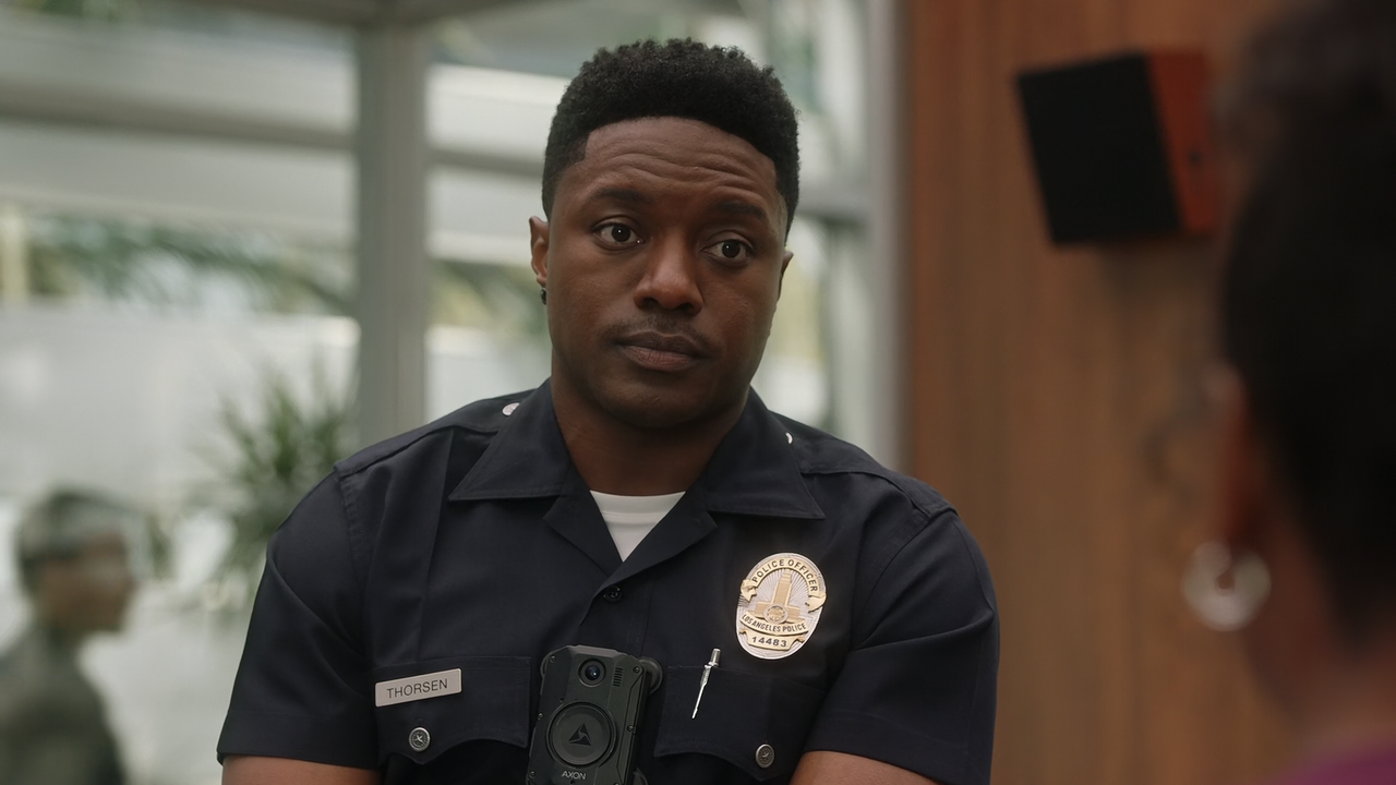 The.Rookie.S05E07.Crossfire.1080p.10bit.AMZN.WEB-DL.DDP5.1.HEVC-Vyndros.mkv_snapshot_18.14_[2022.11.