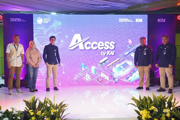 PT Kereta Api Indonesia (Persero) akan melakukan revamp atau peningkatan kinerja pada aplikasi KAI Access. Melalui revamp tersebut, KAI Access bakal berubah nama menjadi Access by KAI.
