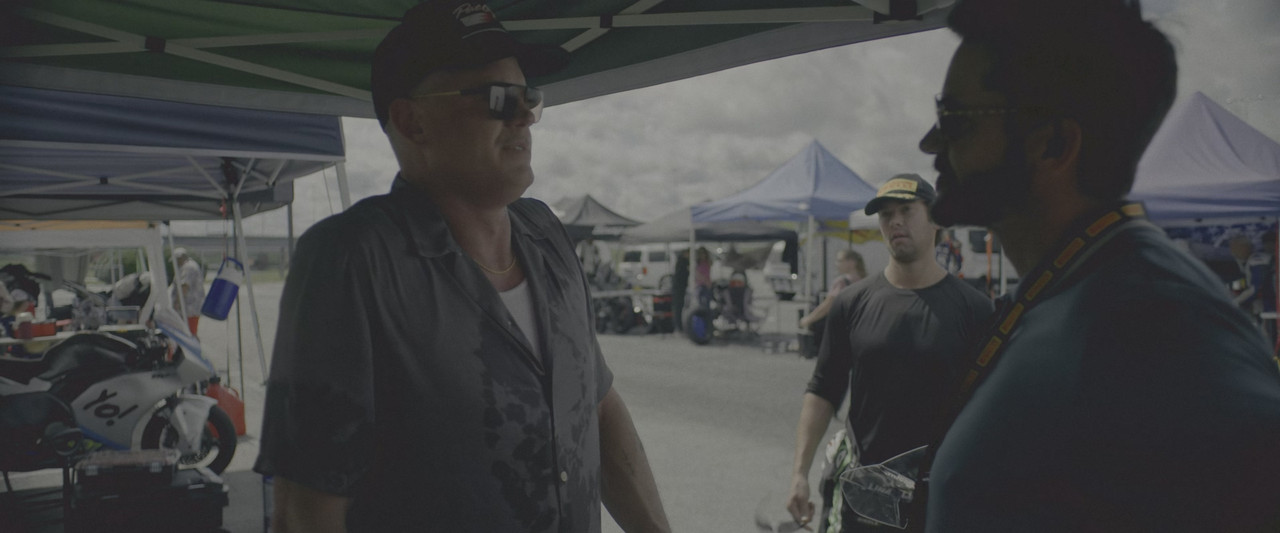 One Fast Move (2024) .mkv 2160p HDR WEB-DL DDP 5.1 iTA ENG H265 - FHC.mkv_20240808_232722.055