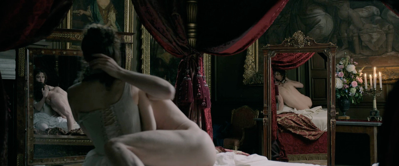 Napoleon video.00_01_48_13.Still027