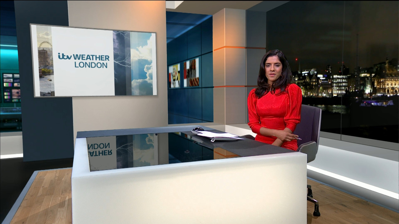 ITV News London_20211213_23002315.ts_snapshot_17.30.907