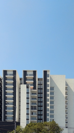 malcolm-shadrach-_r80LCluvVM-unsplash (1)