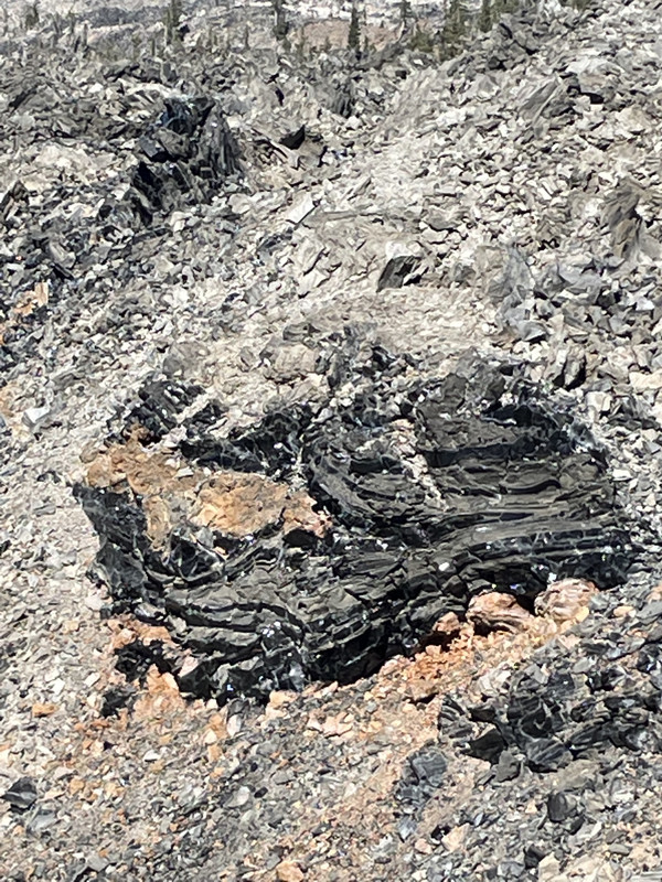 5452BDA4-5734-46F7-9A51-7392BC45C9B0