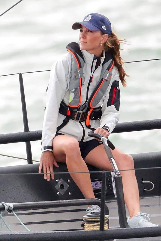 39D7E30E-C061-47E5-8A43-0D382D7F67B3