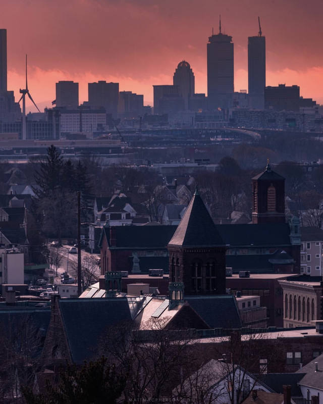 8D8DC0B7-C117-41A1-85D8-109604E521B2