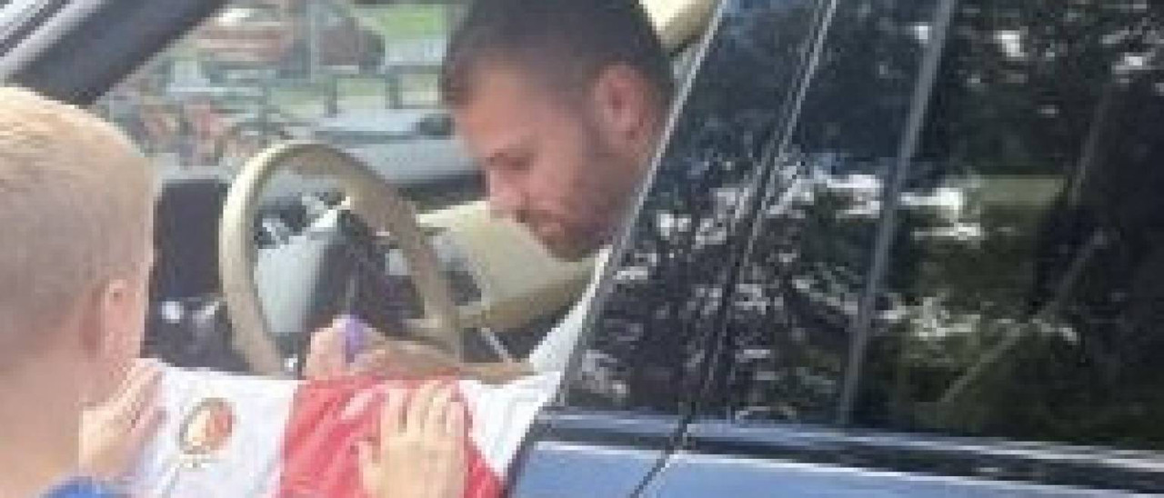 275BF783-3BE0-49B9-AD8E-3A696B96F81F