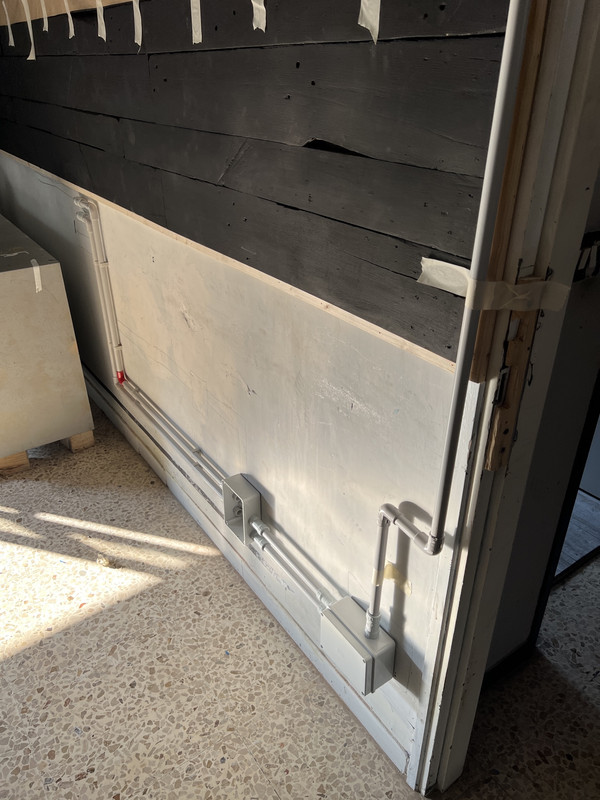 E4B45F73-CA93-401A-BE39-306084488191