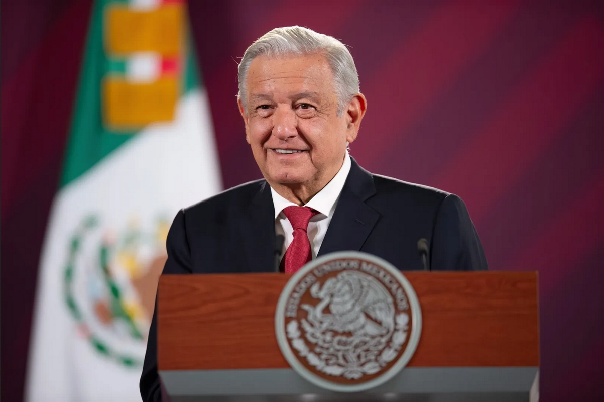 AMLO anuncia que el 2024 será el año del revolucionario Felipe Carillo Puerto