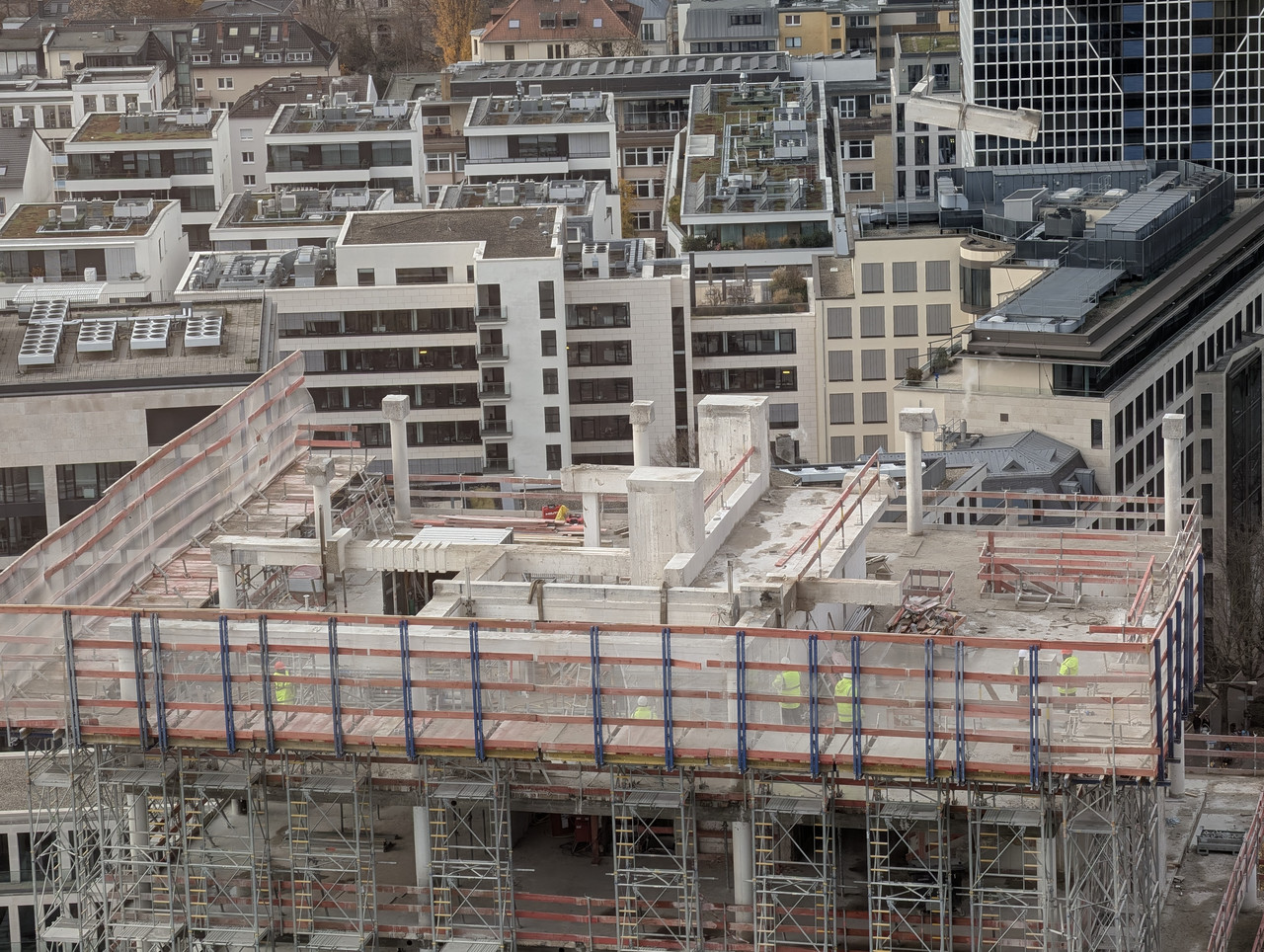 PXL 20251118 114722693