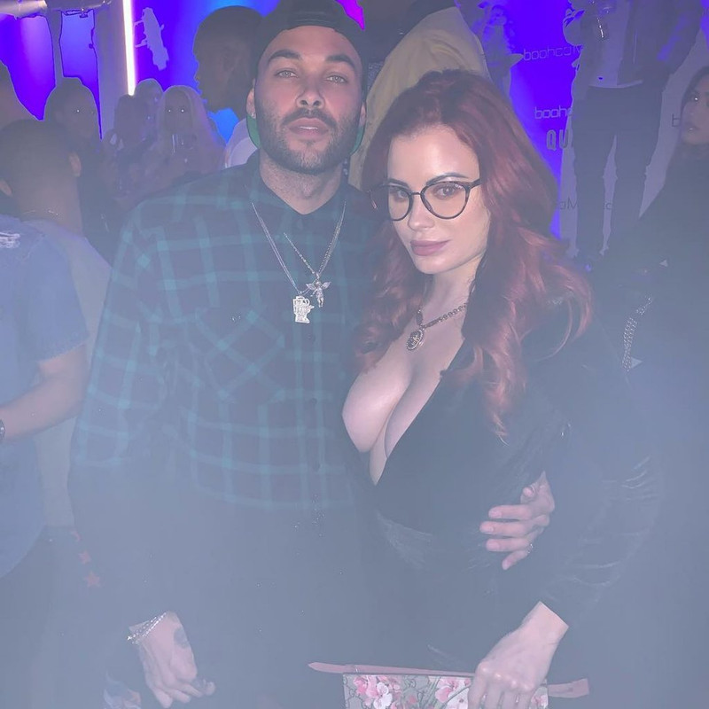 Carla-Howe-UpskirtStars.com-1-1024x1536 (12)