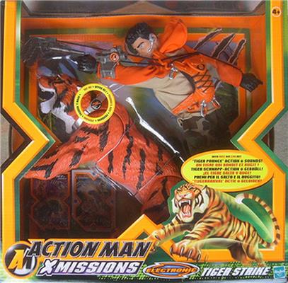 Action Man jungle figures, carded sets and vehicles. 7E4AA01C-FC36-48D4-8B4C-D1F4DDC33A4B