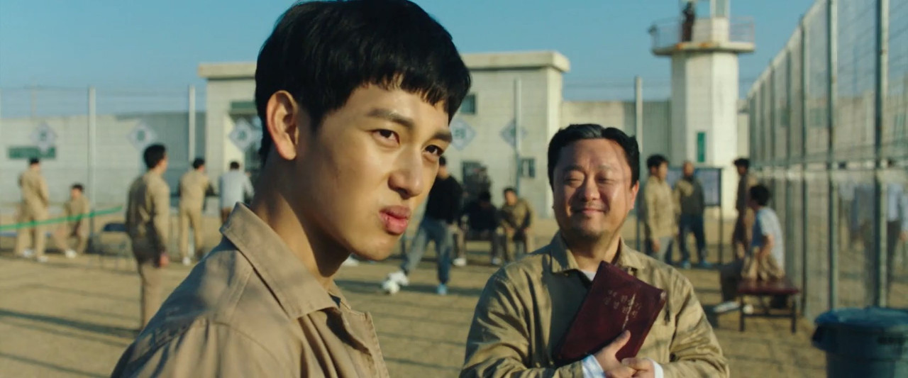 The Merciless 2017 BluRay [Hindi + Tamil + Korean] 480p, 720p ESub Screenshot