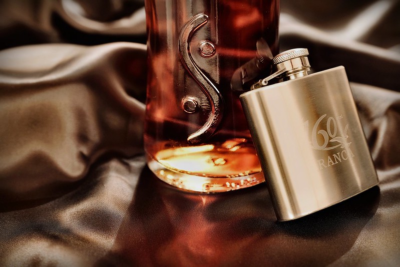 goldhipflask.jpg