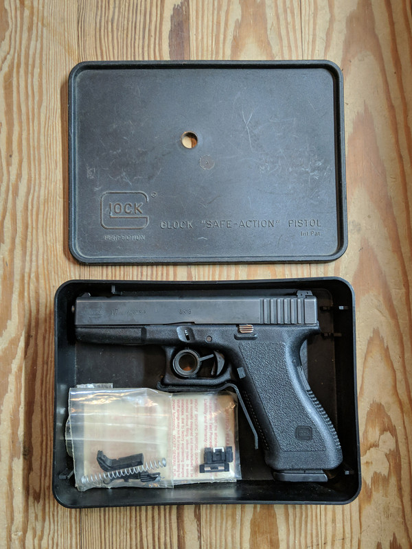 glock17-gen1-2