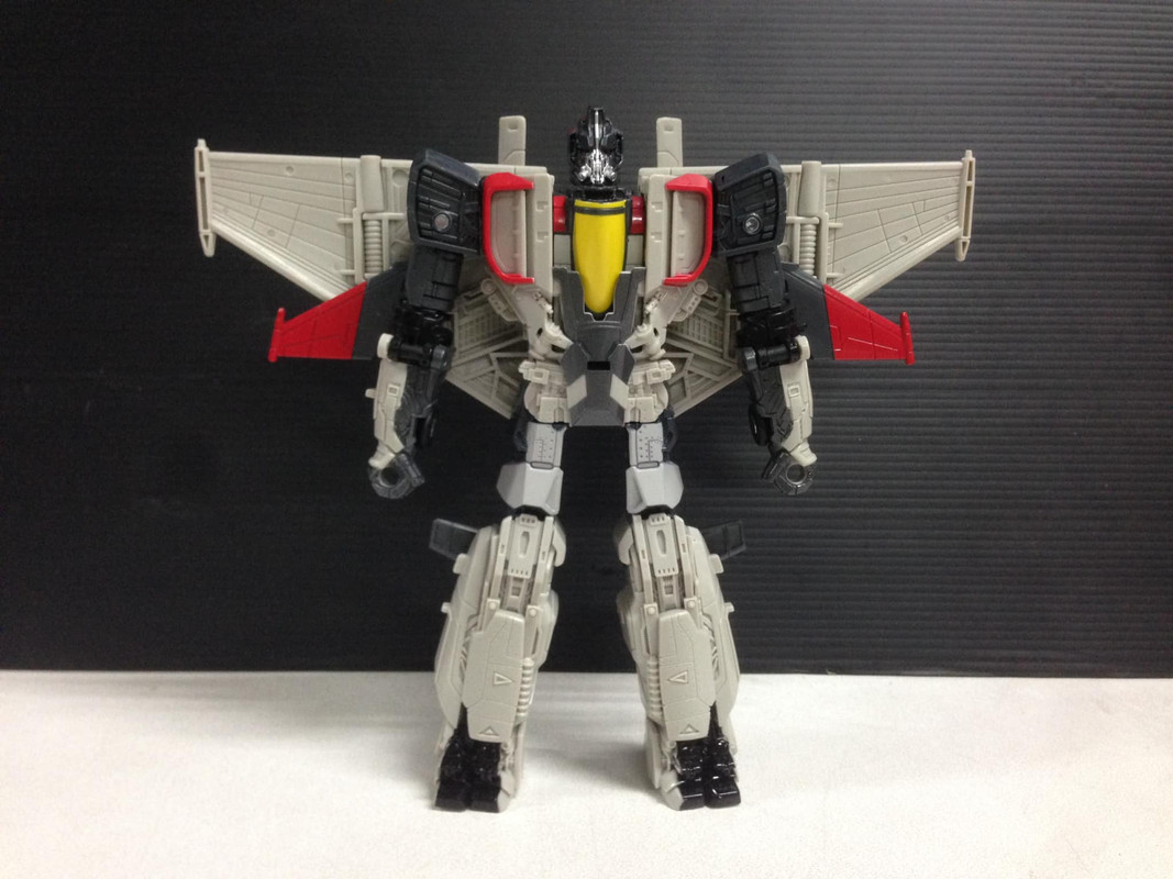 Energon-Ingniter-Nitro-Blitzwing-03