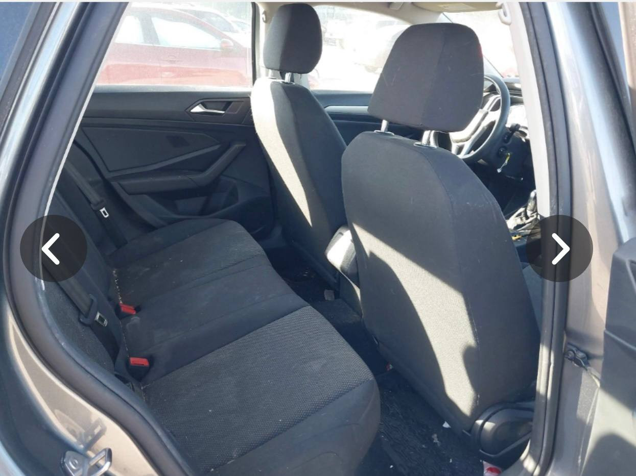 Volkswagen Jetta SE