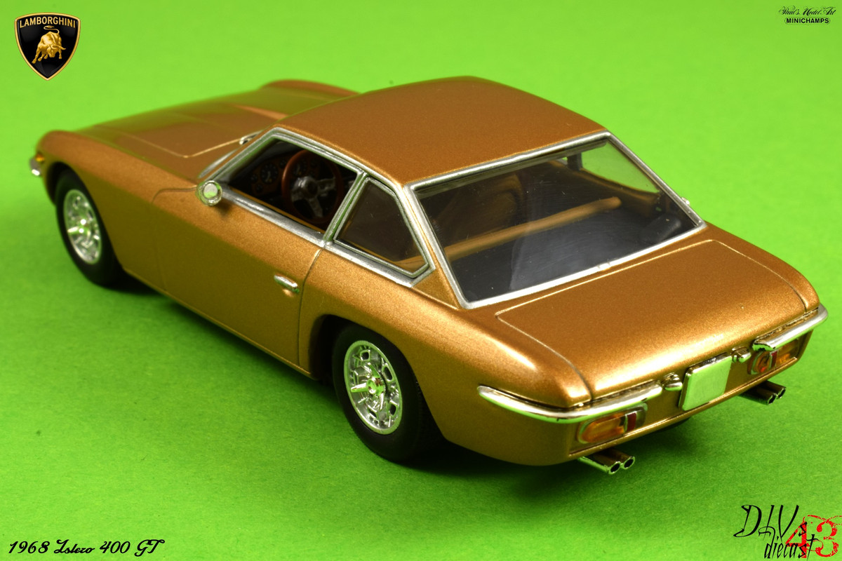 Islero 400GT Gold Minichamps (3)