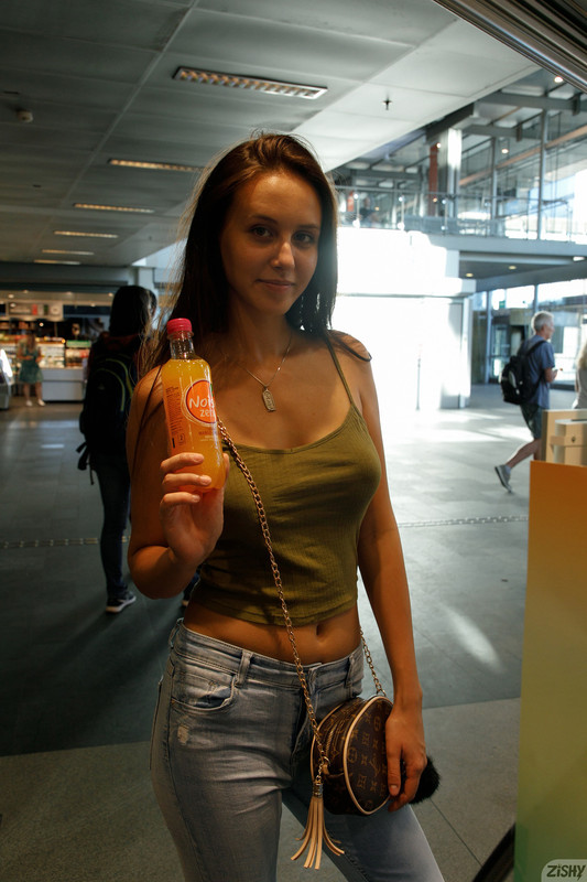 full_045_1105140806139098