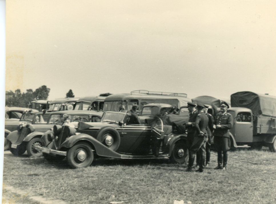 PKW Auto Kübelwagen Wagen Cabrio Mercedes
