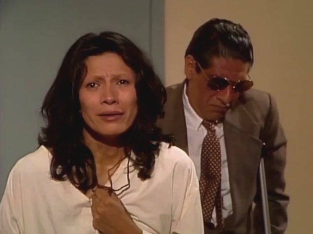https://i.postimg.cc/zBrQDMMq/Diana-Salazar-86-18-08-54.jpg