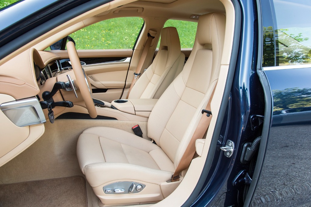 Porsche-Panamera-4S-Executive-test-drive-Drive-my.ru-2013-09а
