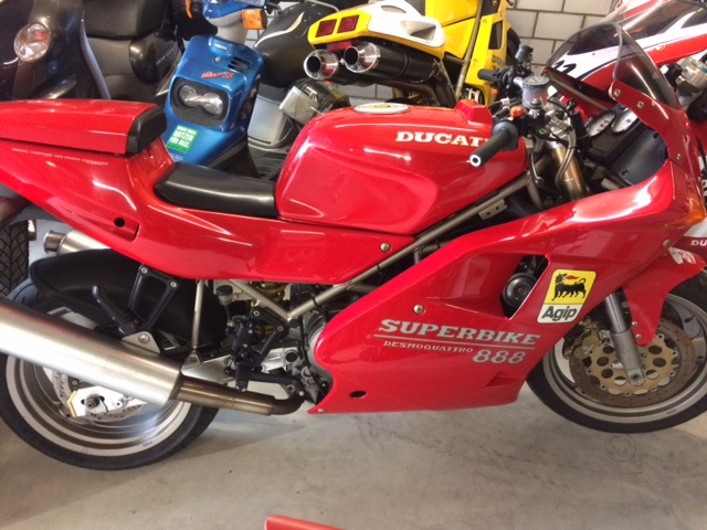 6EB4DAE8-3B2A-4E84-9776-F1E15643C373