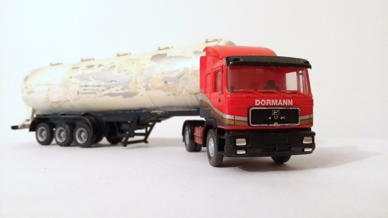 Mache (262)