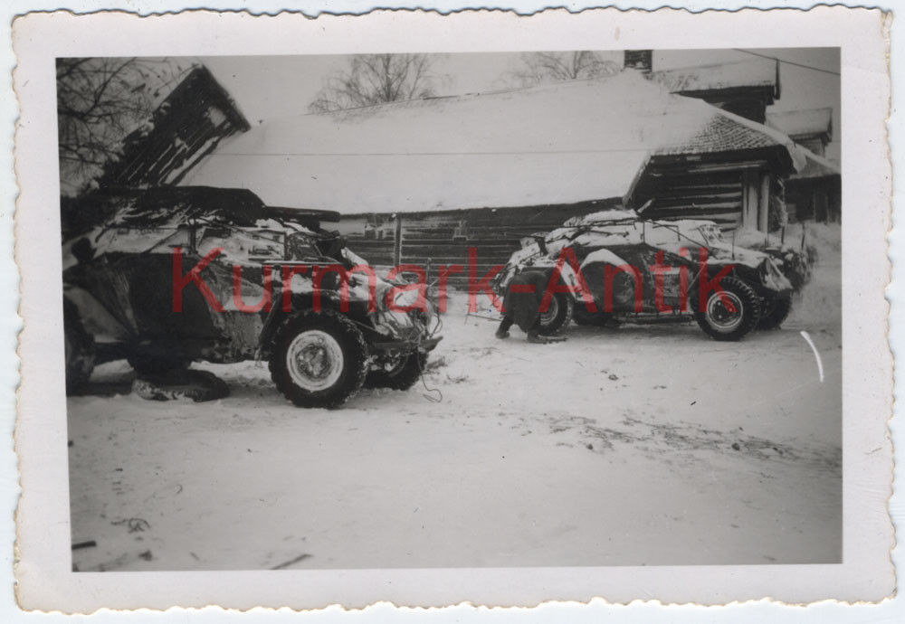 Foto Wehrmacht Panzer Spähwagen 261 222 Front Russland Winter ca