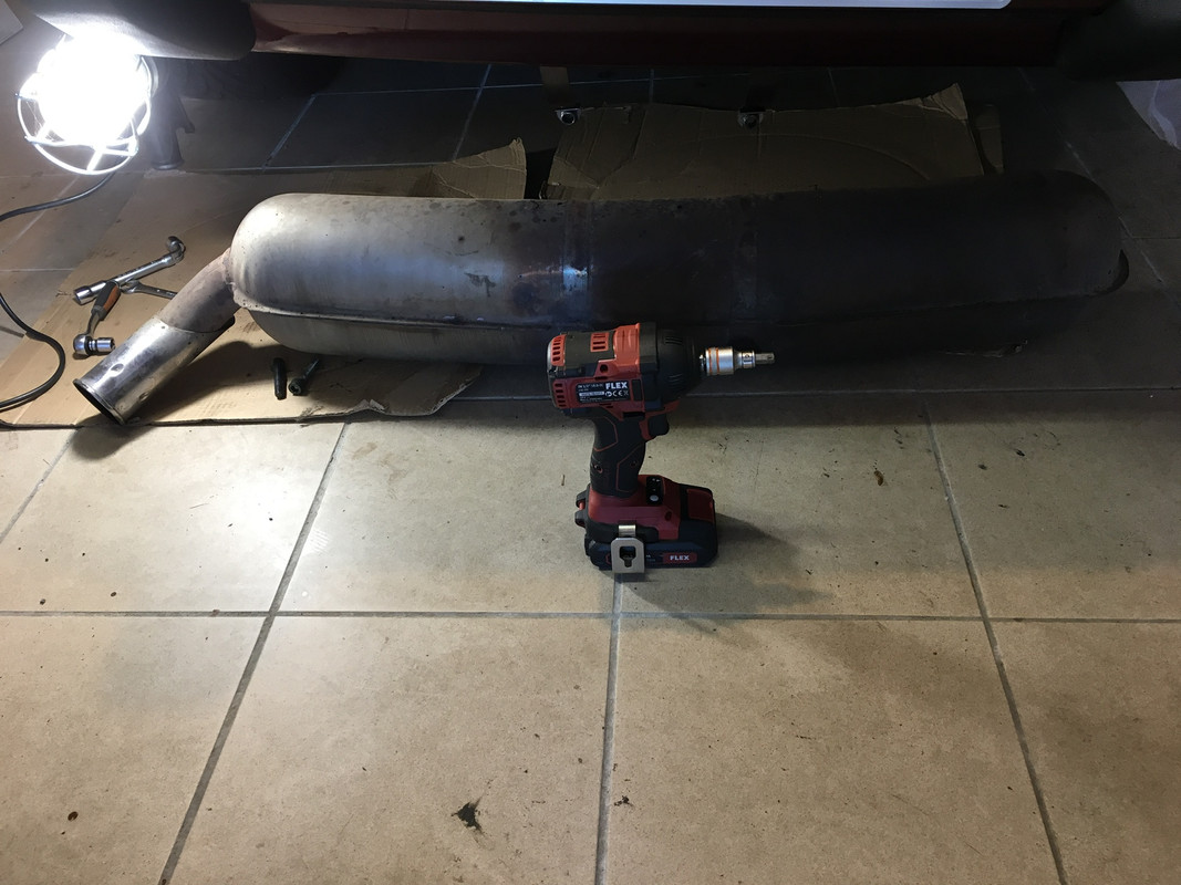 74AE97E3-F706-47FF-BE0D-B95D9508C888