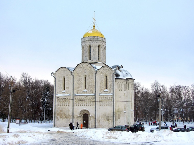 Новогодний Владимир - маленький снежный фоторассказ (+ Боголюбово и храм Покрова на Нерли)