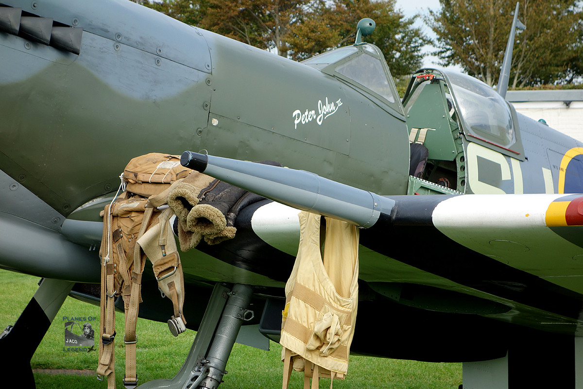 GoodWood Revival Airshow 2015 DSC06462r2