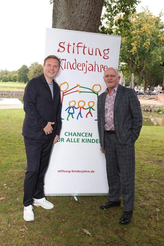 web_Hubert Neubache rund Norbert Wiwanka_Indian Summer 2025 Stiftung Kinderjahre (c) Wallocha (87)