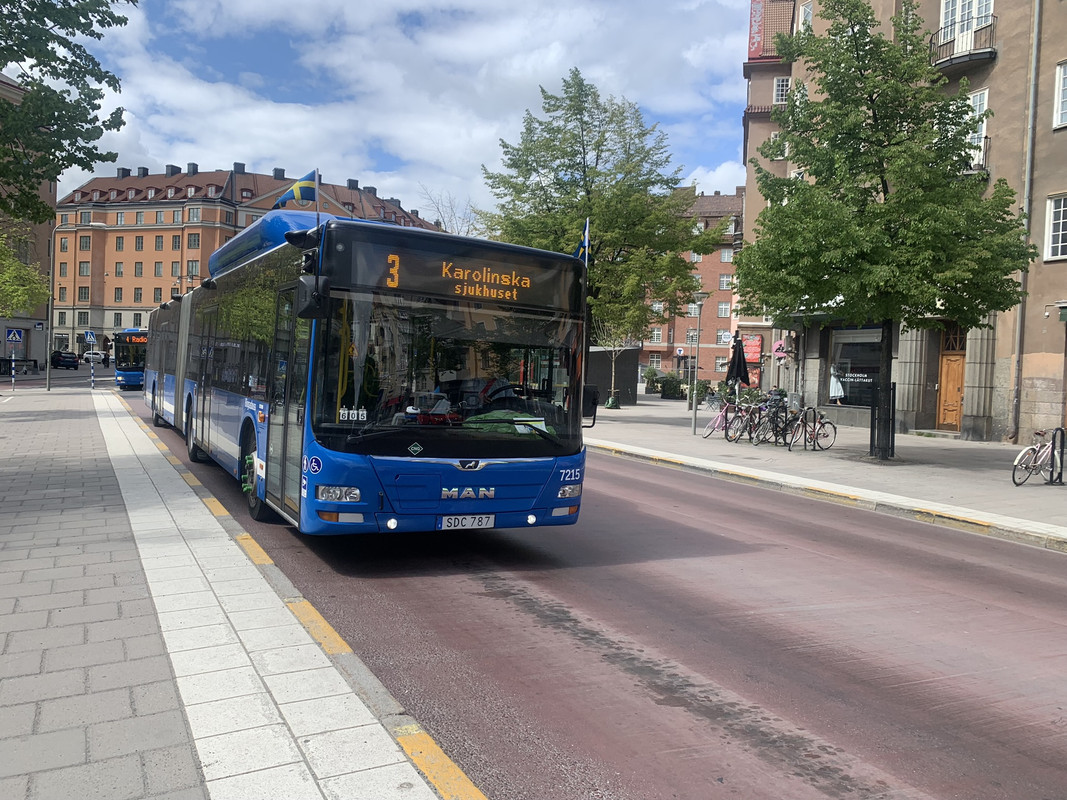 7425FB97-D032-4015-970C-DE86C8DCFE54