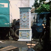 Spot-the-TARDIS-2.png