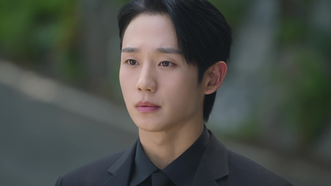 vlcsnap-2024-11-12-18h30m22s695