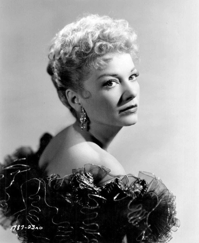 Anne Baxter b13