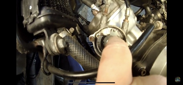 03898C49-6E49-4B4C-8EF5-23390125668B