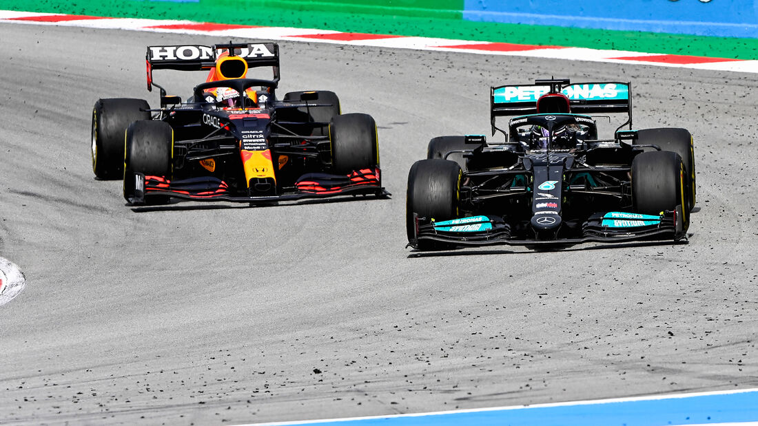 Max-Verstapen-Lewis-Hamilton-Formel-1-GP-Spanien-2021-Barcelona-Rennen-169Gallery-b378b598-1793097