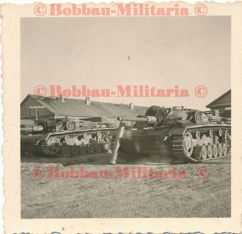 B141 Wehrmacht STuG III Sturmgeschütz Langrohr camo INST SFL Sturmartillerie