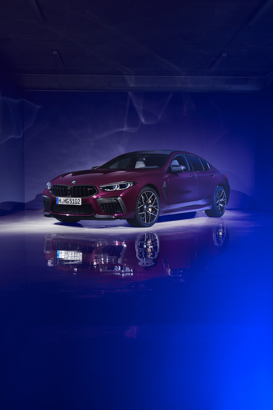 P90369149_highRes_the-new-bmw-m8-gran-