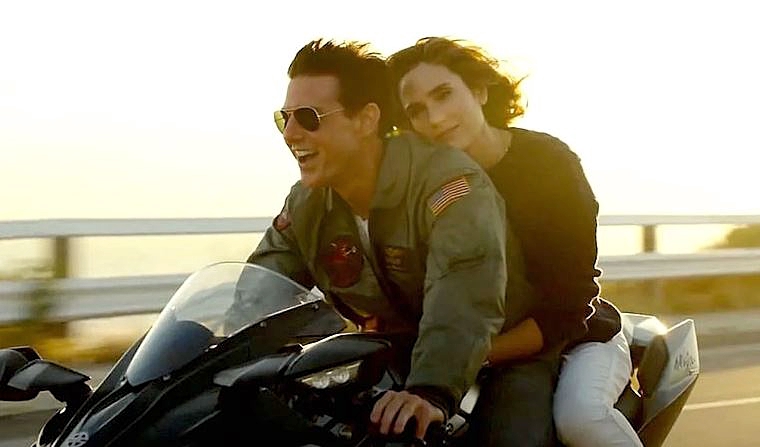 JENNIFER-CONNELY-TOP-GUN-3-A-FOTOR.jpg